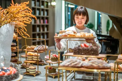 Mitigating business costs through alternative ingredients