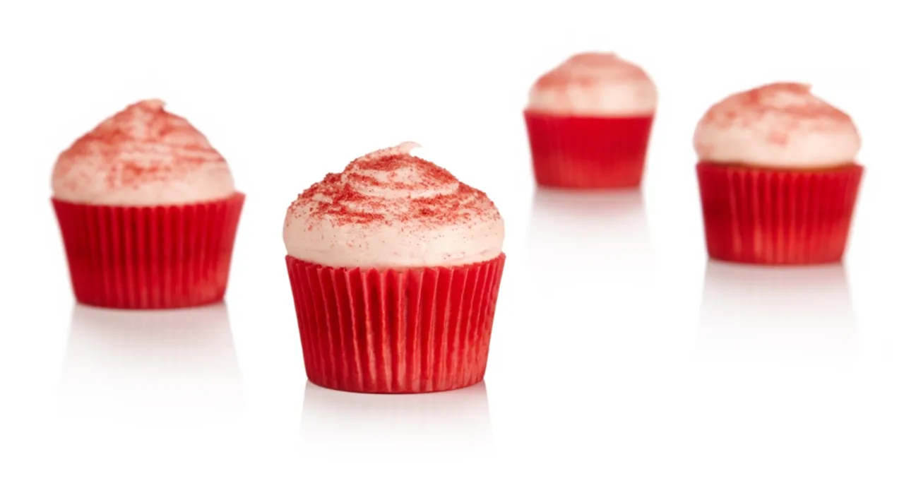 Strawberry Daiquiri Cupcake - Puratos